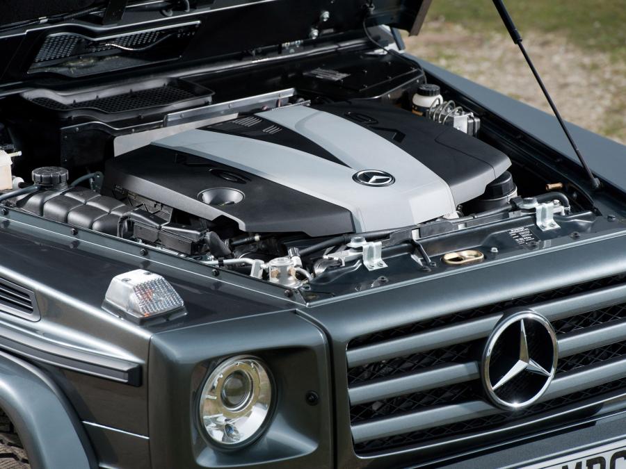  Mercedes-Benz G350 BlueTEC 2011 года  (UK) (фото 6 из 24)
